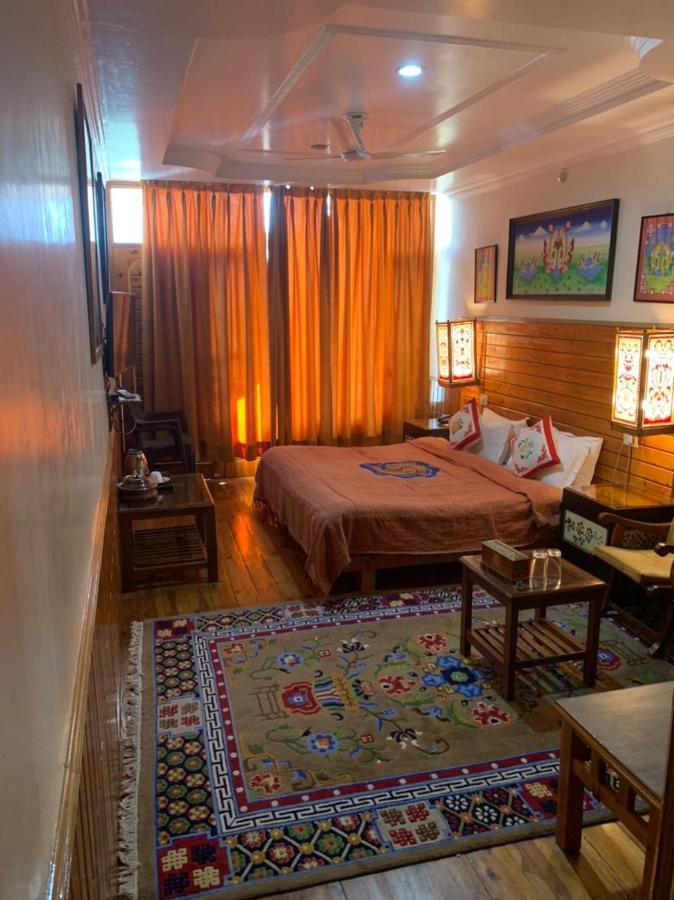 Auspiscious Him View Hotel McLeod Ganj Exterior foto